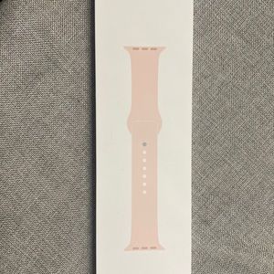 New in box, Apple Watch SE/Apple Watch series 6 pink sand sport band 44mm